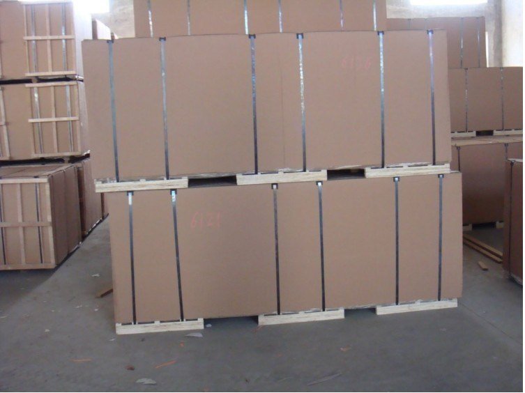 18mm Black Film Faced Plywood, Marine Plywood, Shuttering Plywood