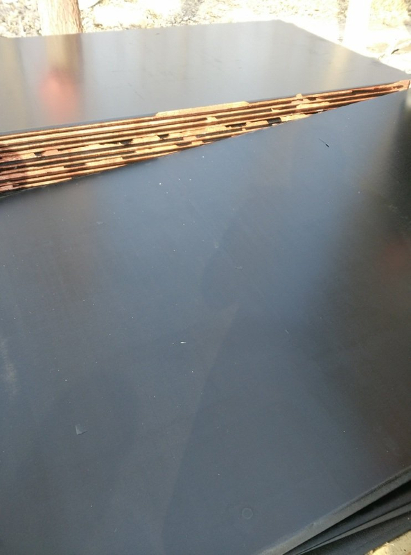Poplar Film Faced Plywood with Brown/Black Film
