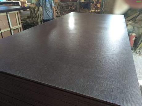 Wiremshe/ Anti Slip Film Faced Plywood WBP Glue Poplar Core