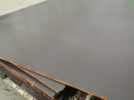 Anti Slip Film Faced Plywood Poplar Core WBP Glue